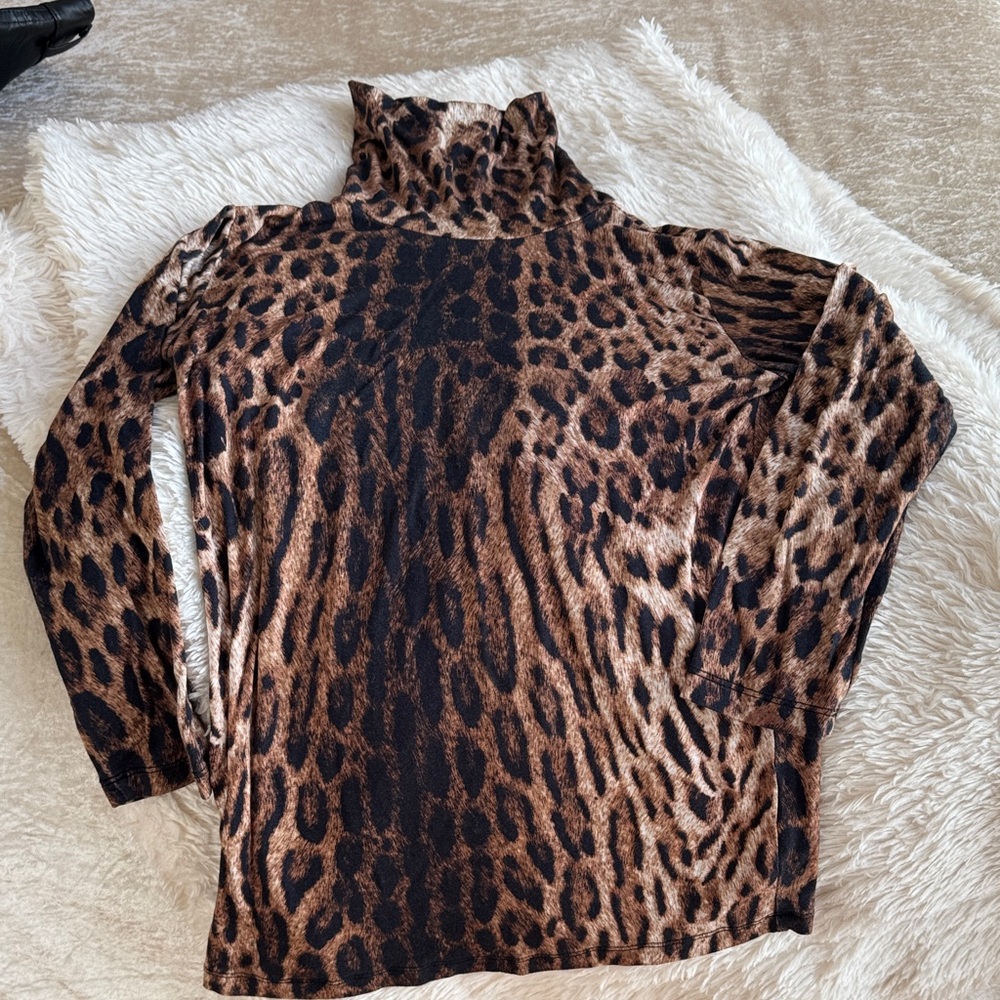 L'AGENCE Brown Leopard Print Turtleneck Blouse